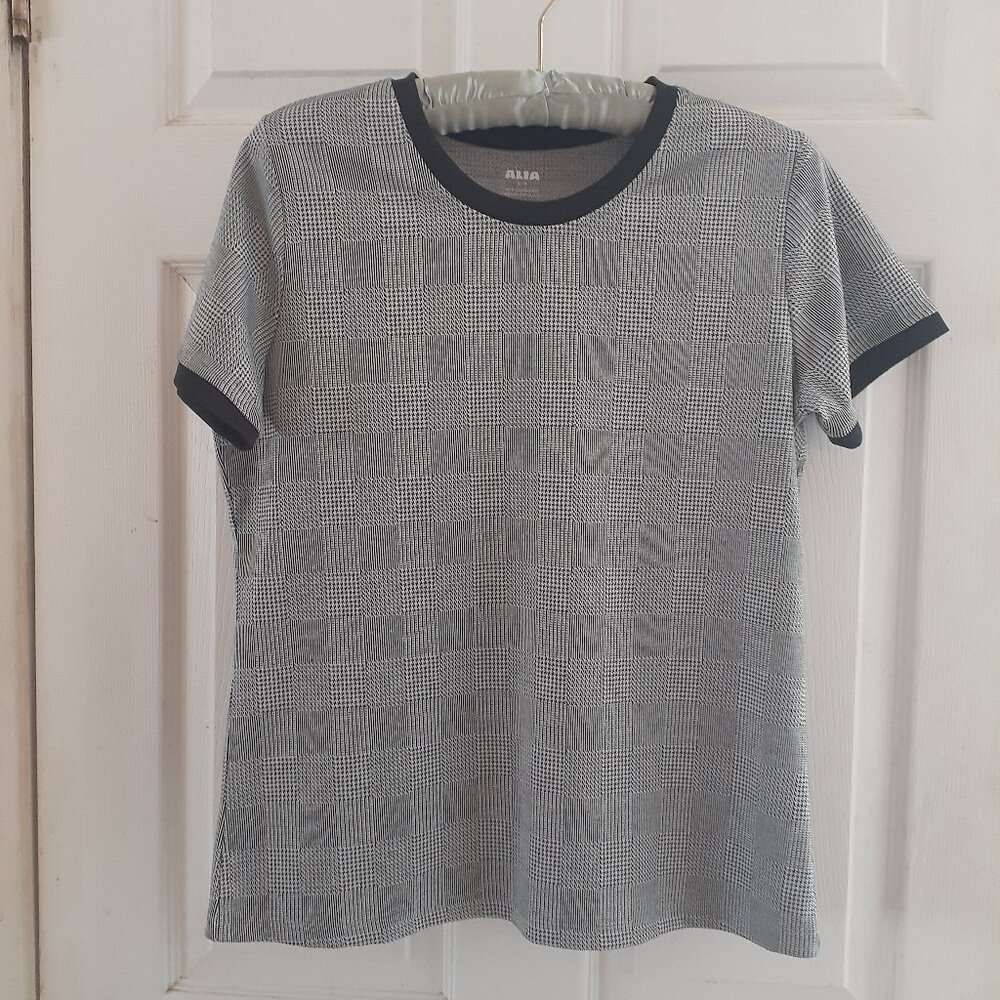 Alia Short Sleeve Shirt, Size Small, Black / White